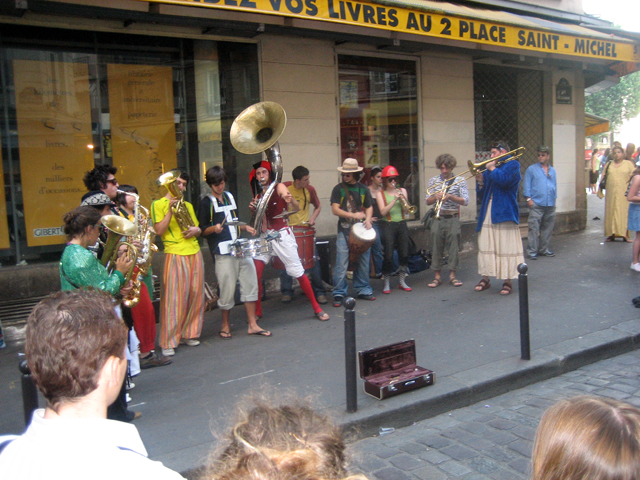 P3-24-street-band